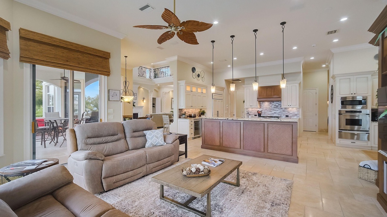 Photo of Livingroom in Bay Isle