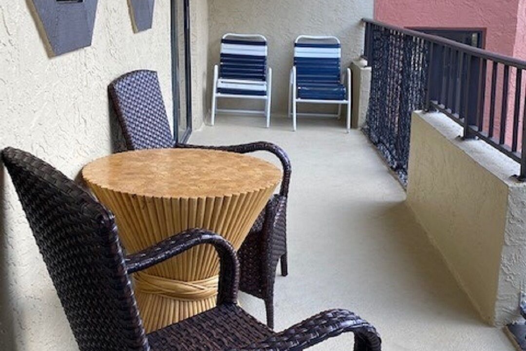 Photo of Patio Balcony in Treasure Island