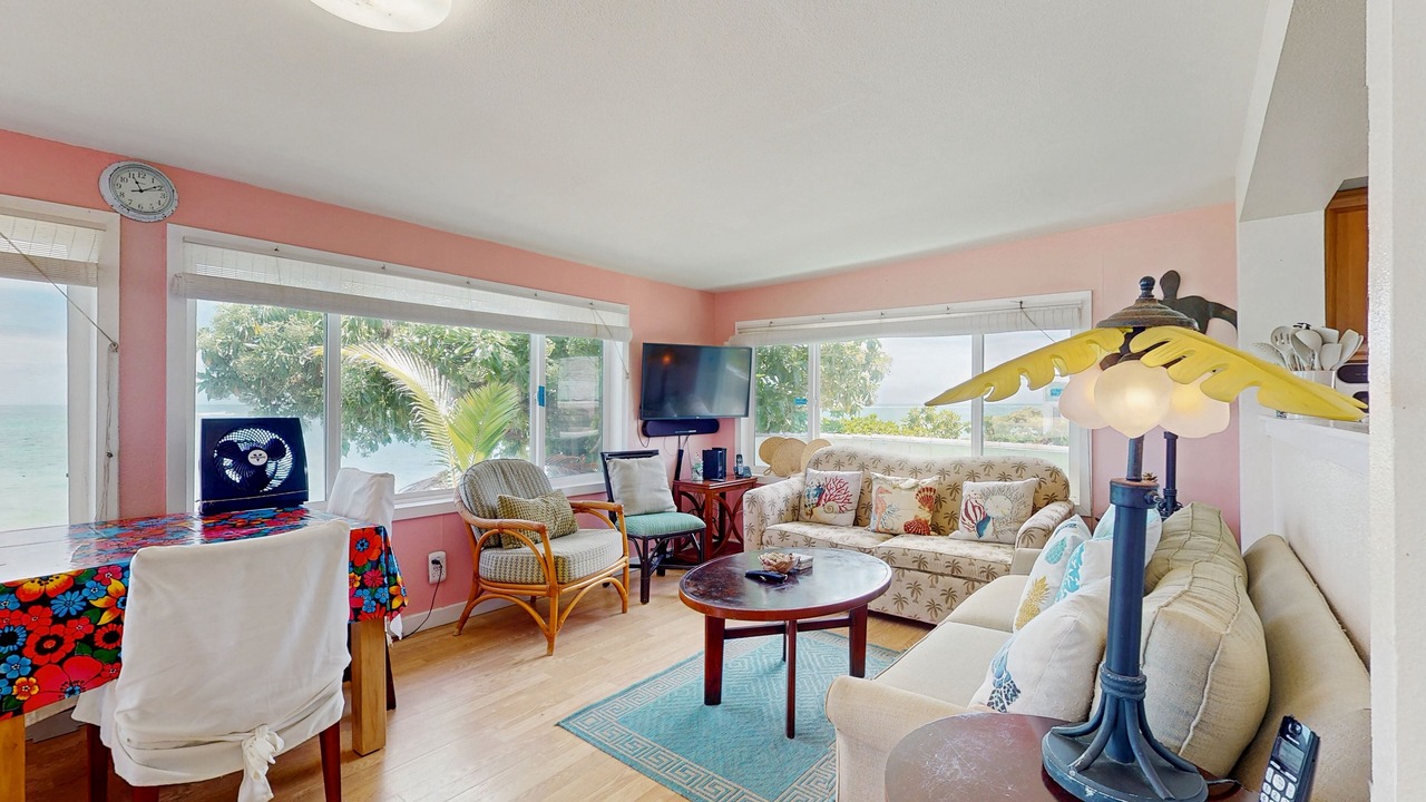 Photo of Livingroom in Hauula