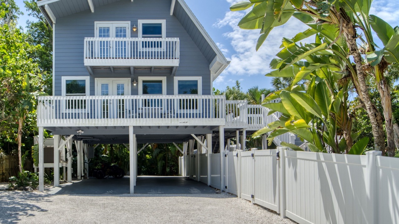 Photo of Outdoor in Bay Isle