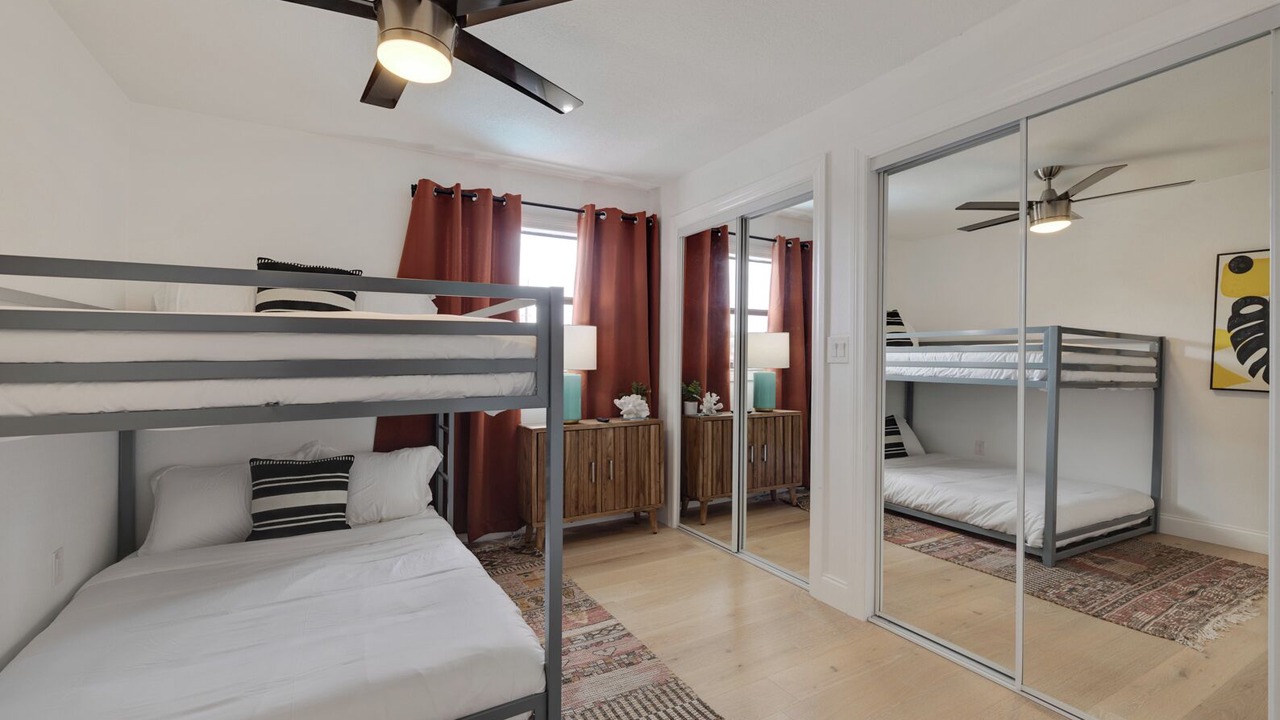 Photo of Bedroom in Harbor Hills
