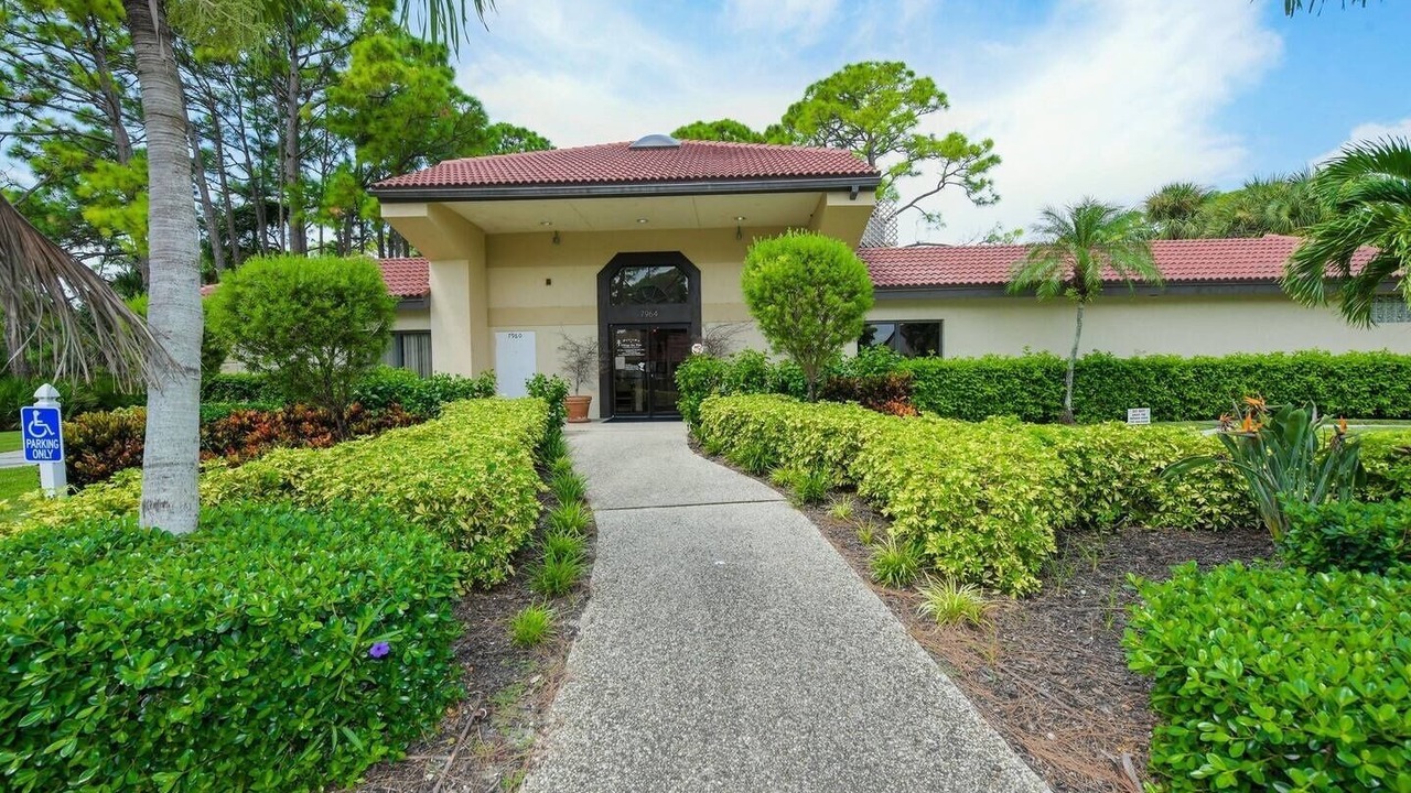 Photo of Others in Sarasota
