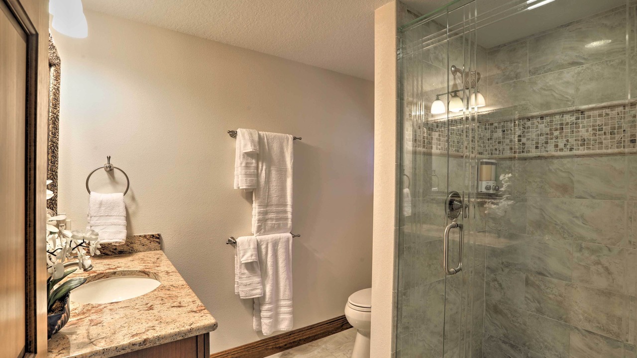 Photo of Bathroom in Seminole