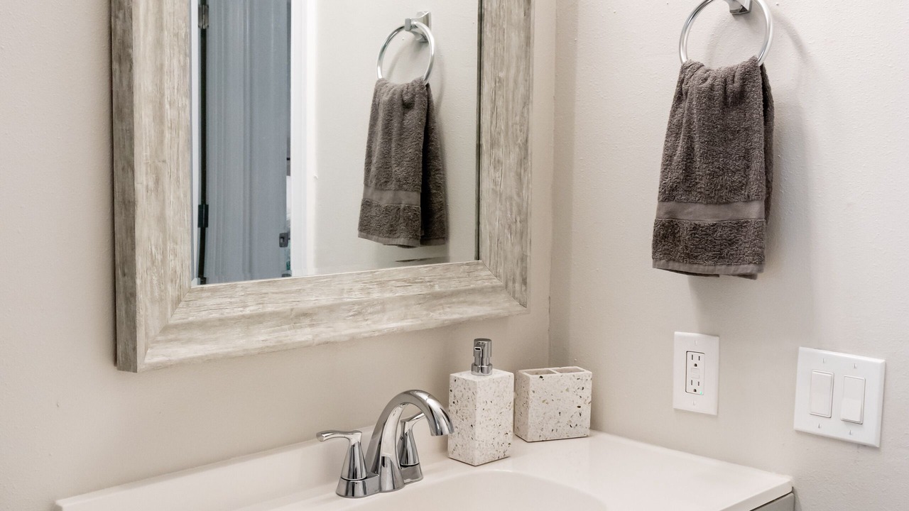 Photo of Bathroom in Anona