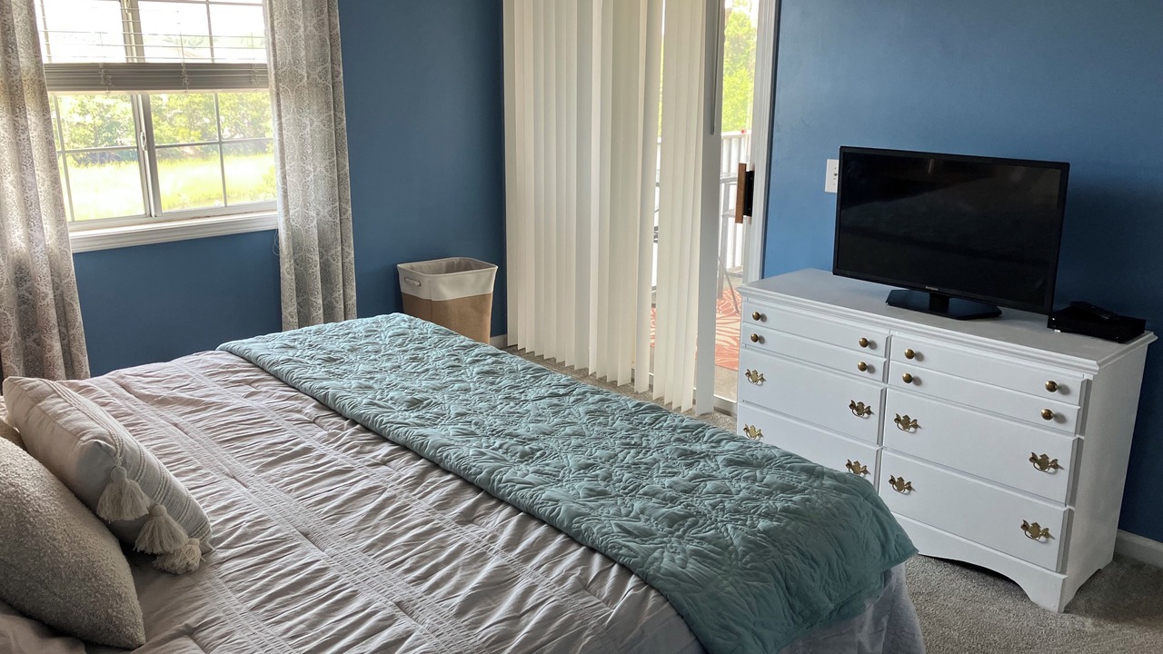 Photo of Bedroom in Little River