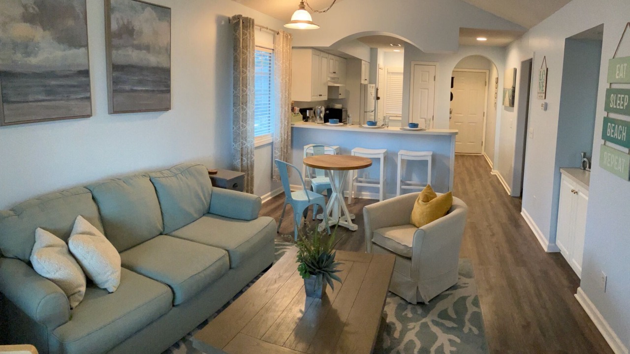 Photo of Livingroom in Little River