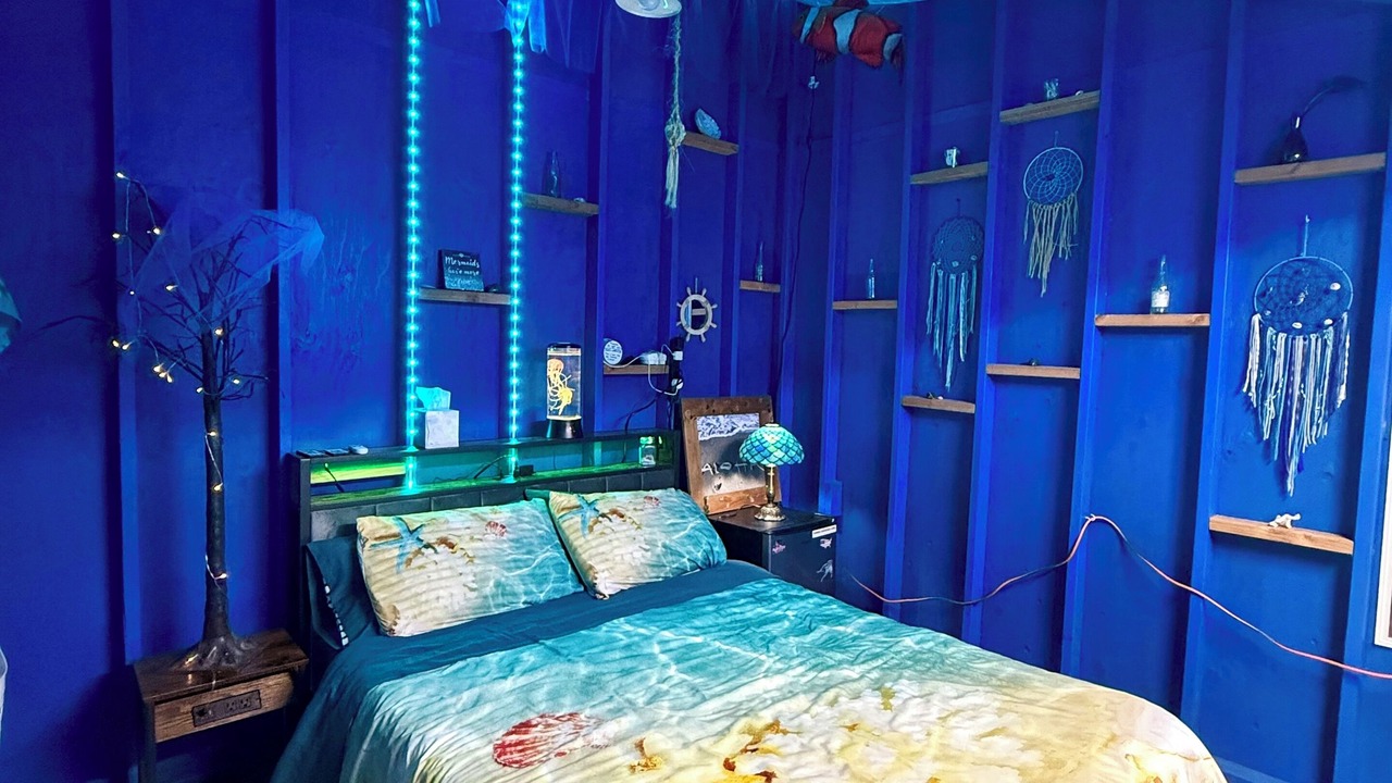 Photo of Bedroom in Eden Roc