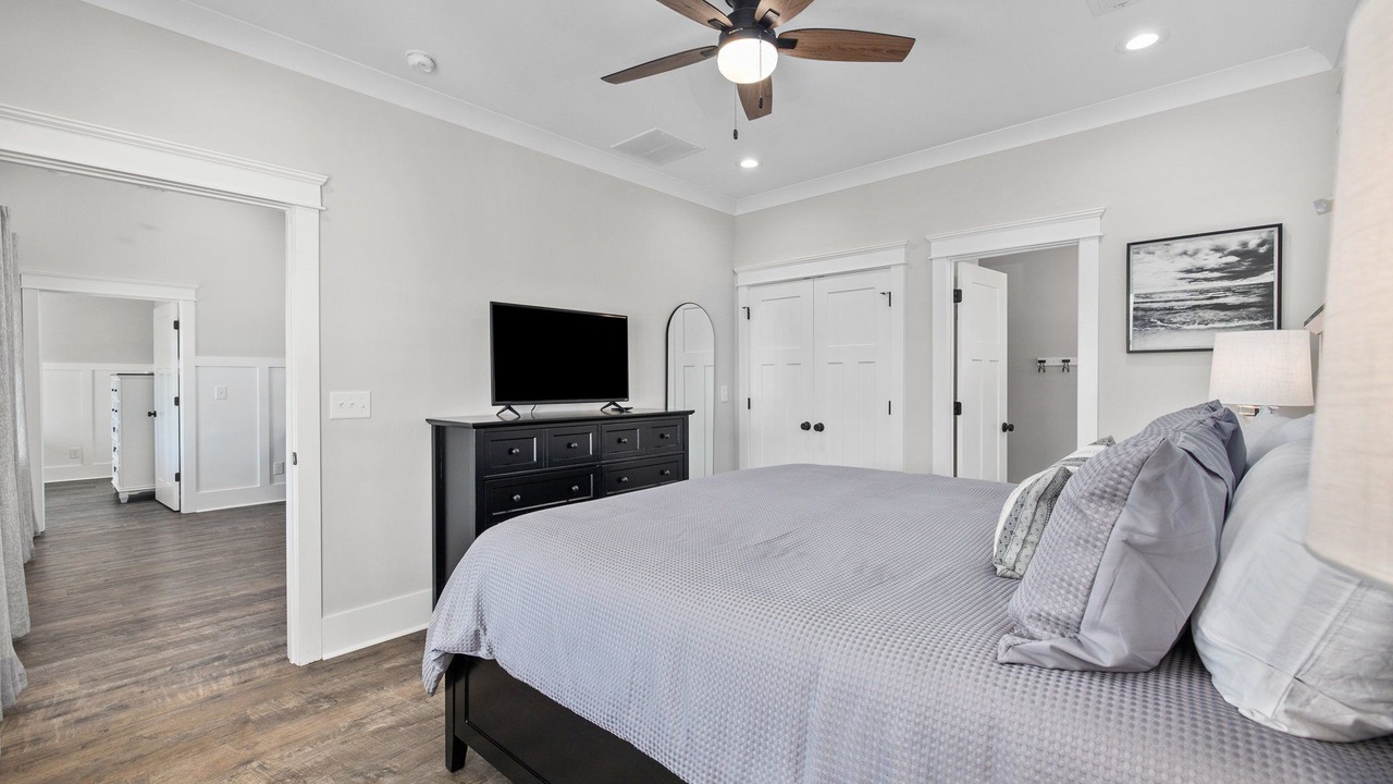 Photo of Bedroom in Cherry Grove Beach