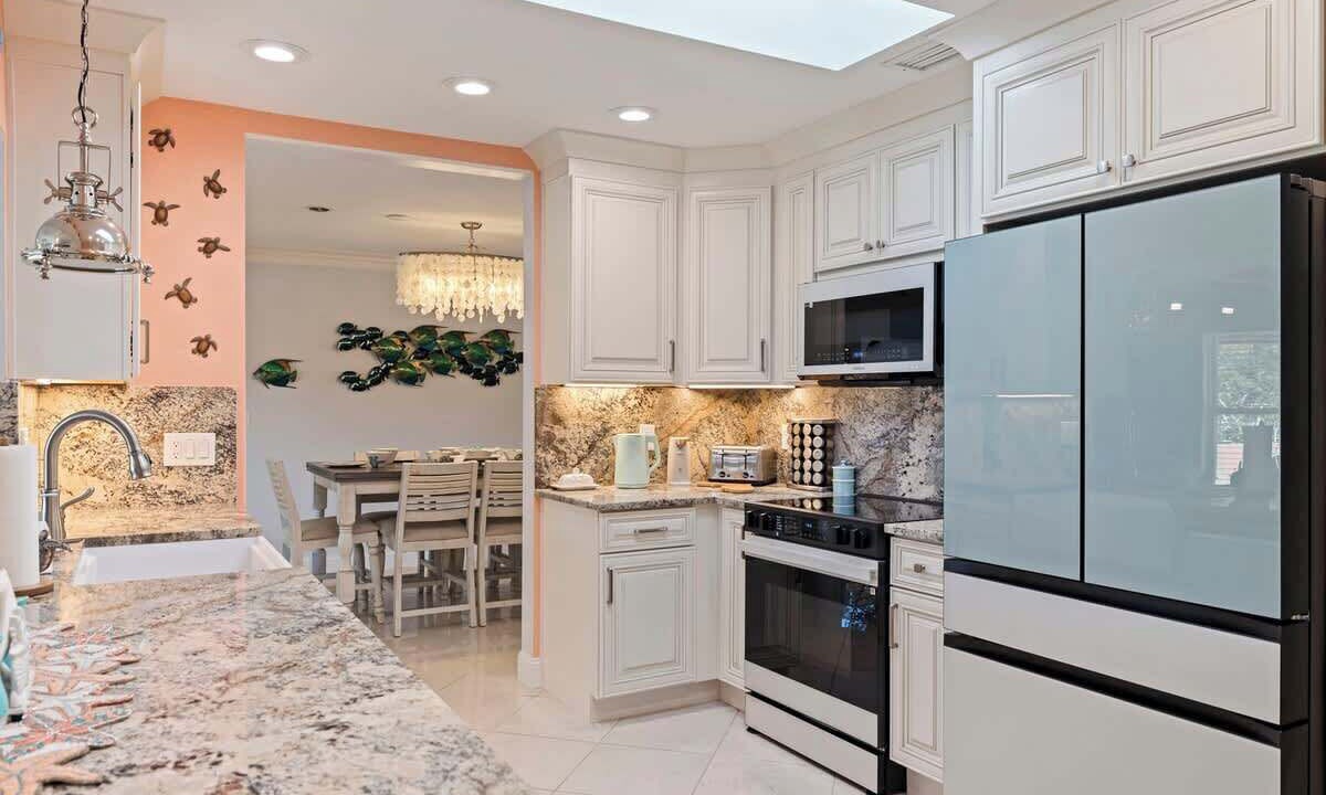 Photo of Kitchen in Anona
