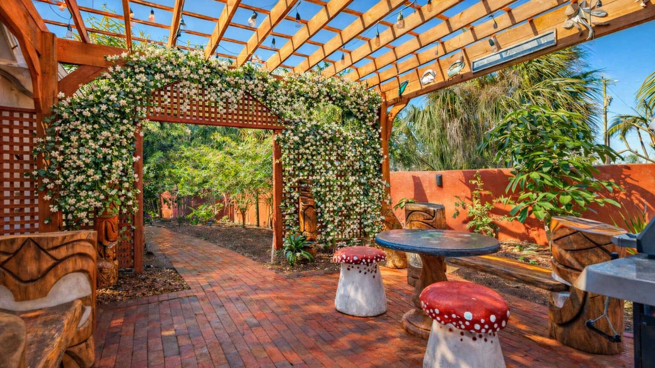 Photo of Outdoor in Anona
