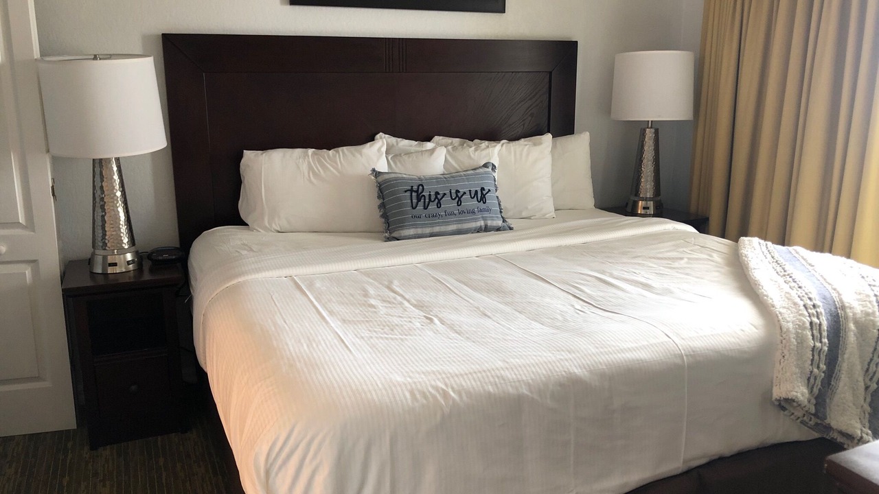 Photo of Bedroom in Treasure Island