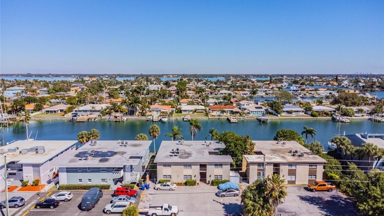 Photo of Outdoor in Capri Isle