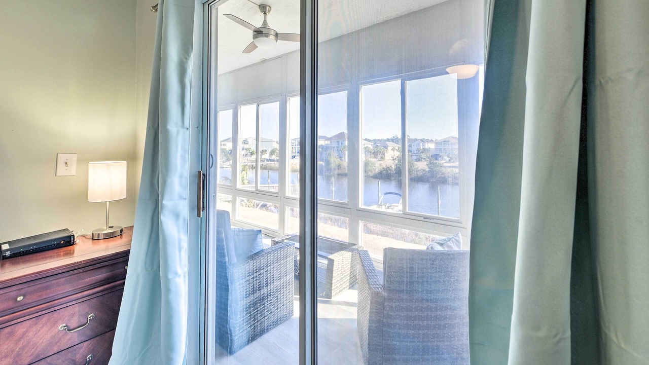 Photo of Patio Balcony in Carolina Yacht Landing