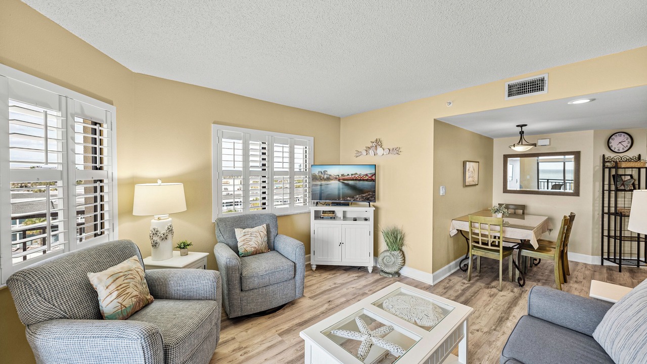 Photo of Livingroom in Belle Vista