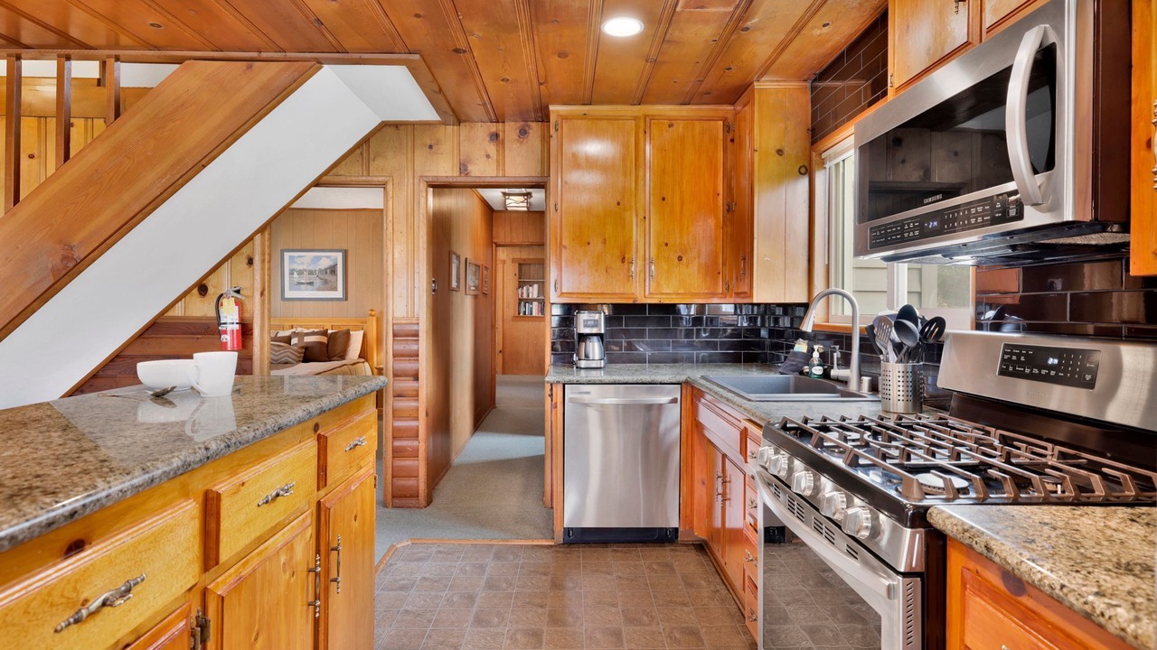 Photo of Kitchen in Big Bear Lake