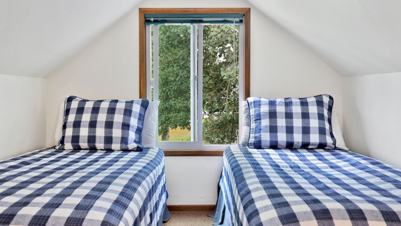 Photo of Bedroom in Big Bear Lake