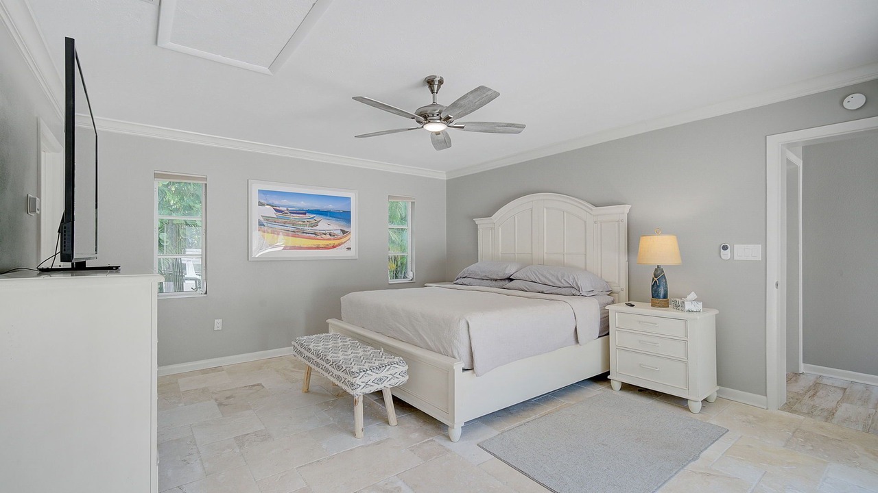 Photo of Bedroom in Bay Isle