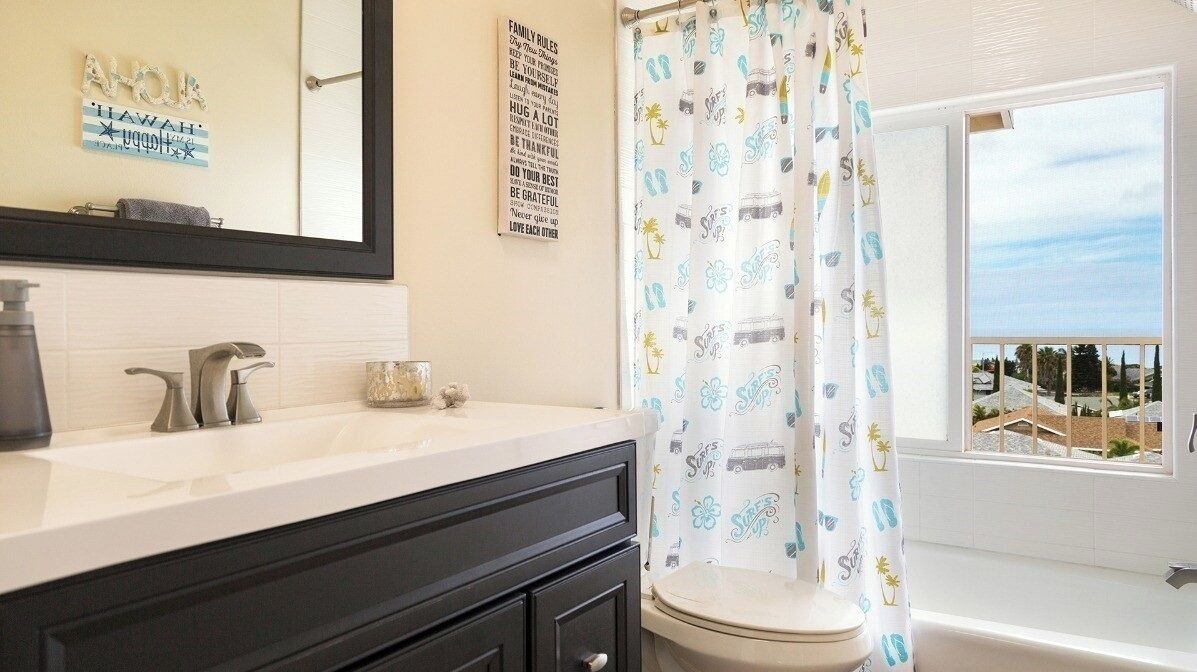 Photo of Bathroom in Bluffs