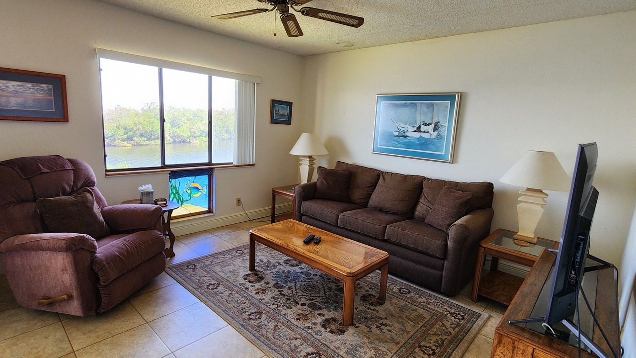 Photo of Livingroom in Tierra Verde