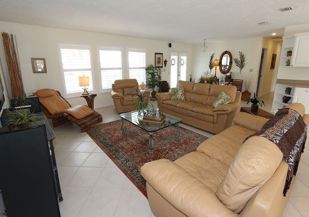 Photo of Livingroom in Longboat Key