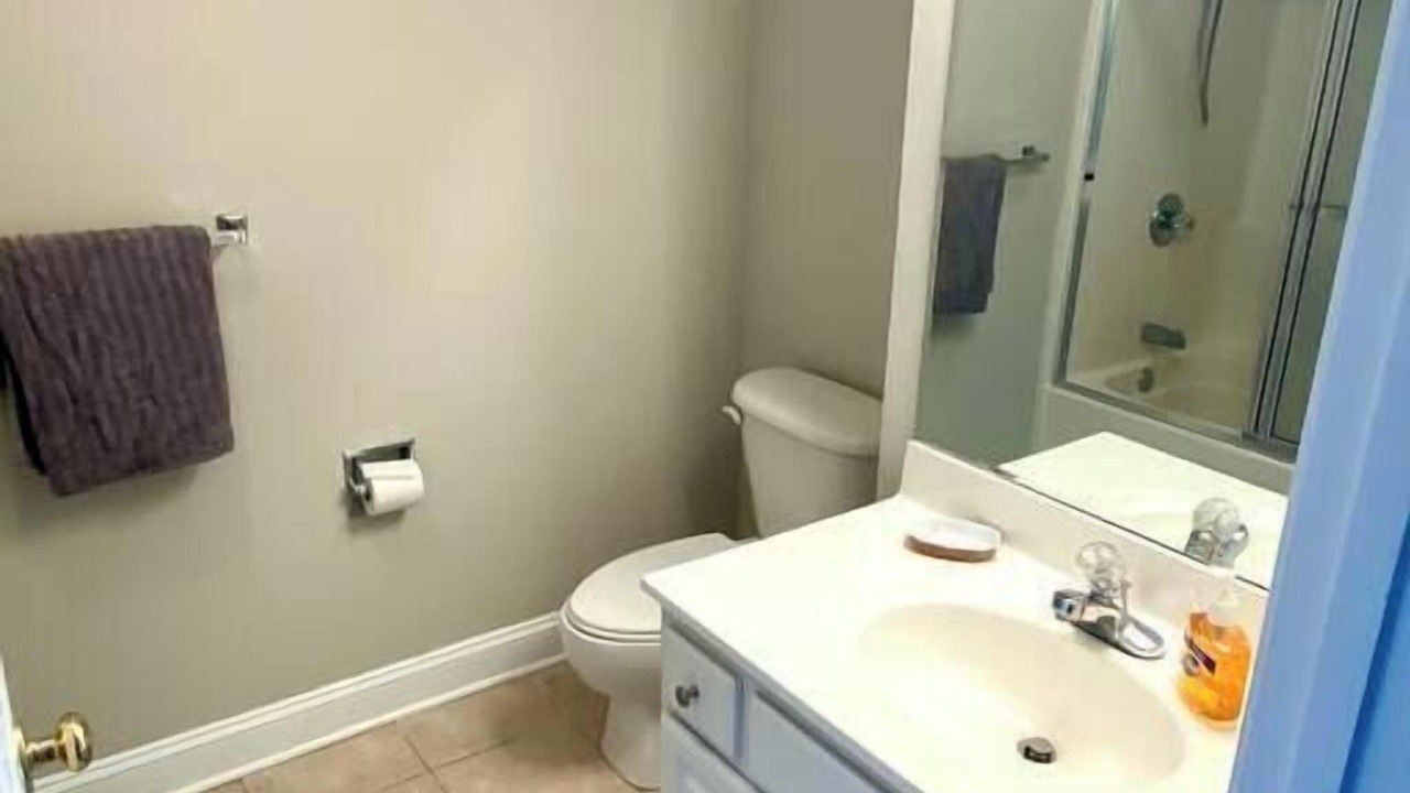 Photo of Bathroom in Calabash