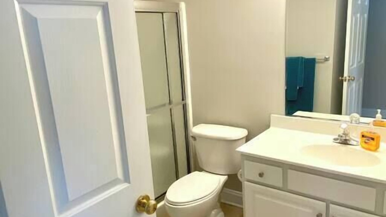 Photo of Bathroom in Calabash