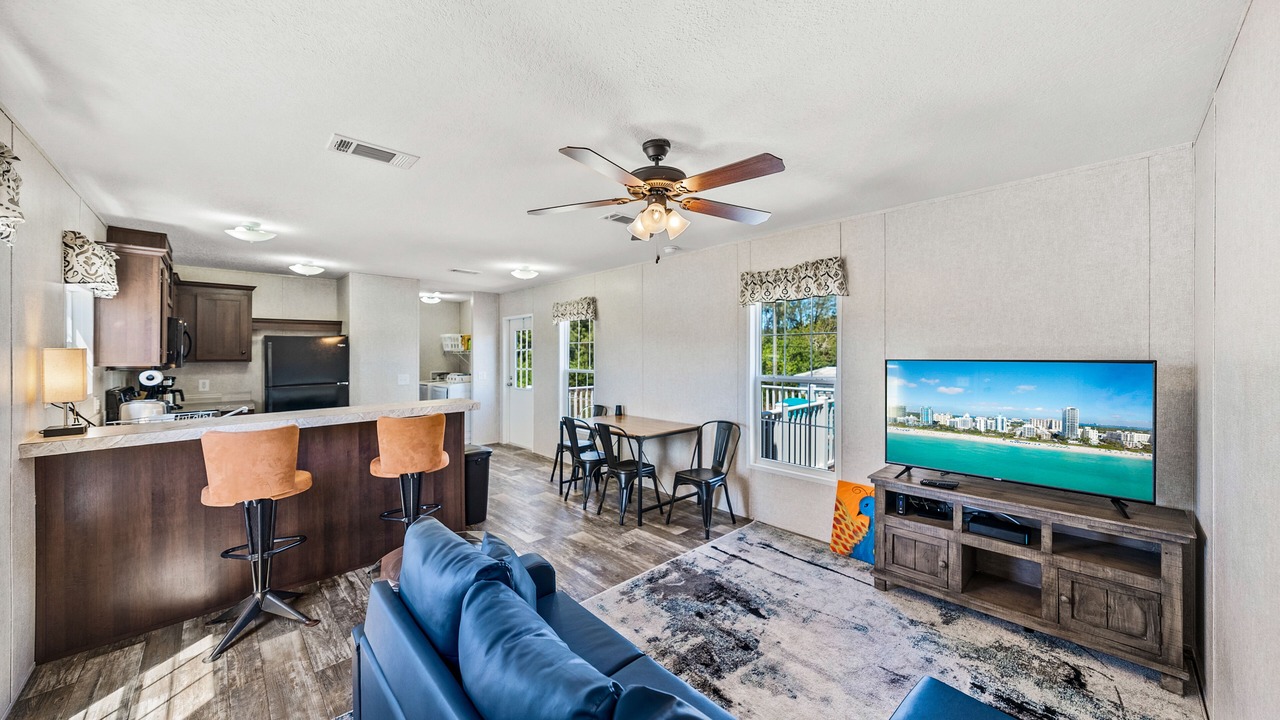 Photo of Livingroom in Port Charlotte