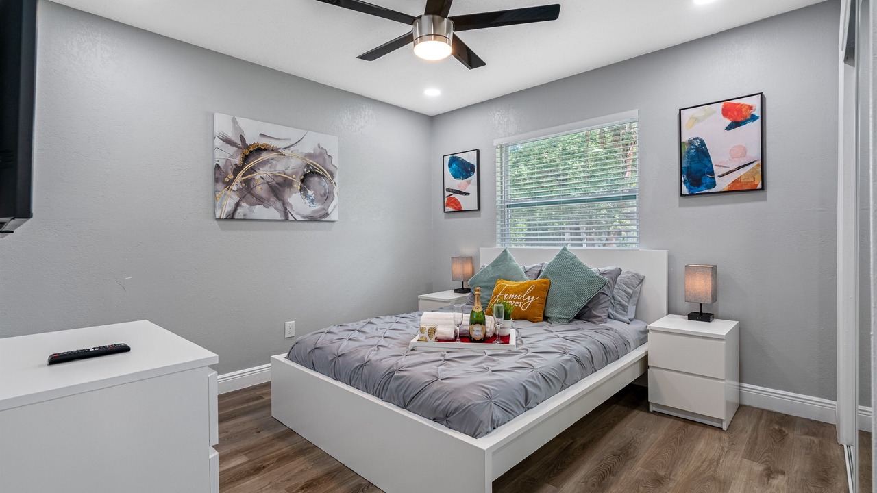 Photo of Bedroom in Sulphur Springs