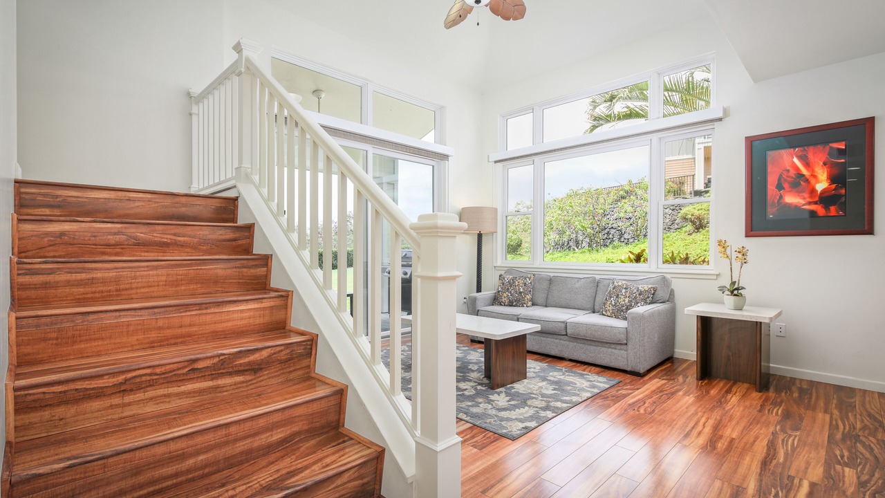 Photo of Livingroom in Kahaluu-Keauhou