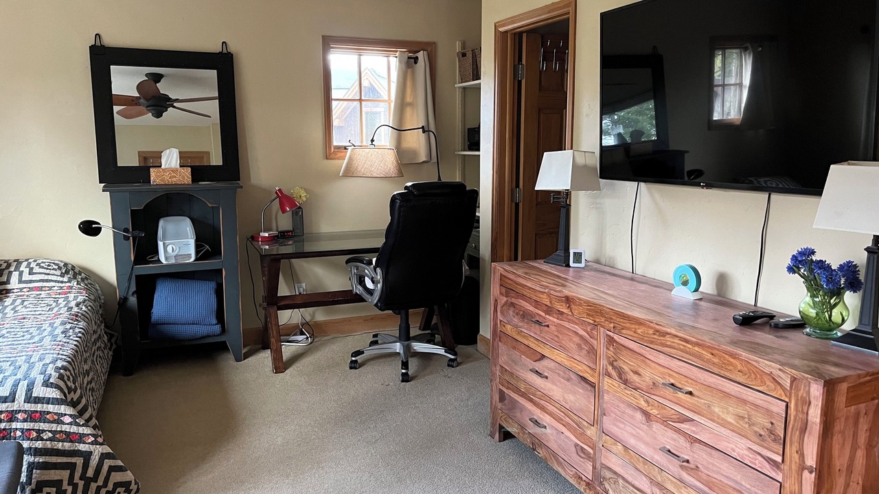 Photo of Bedroom in Christie Heights