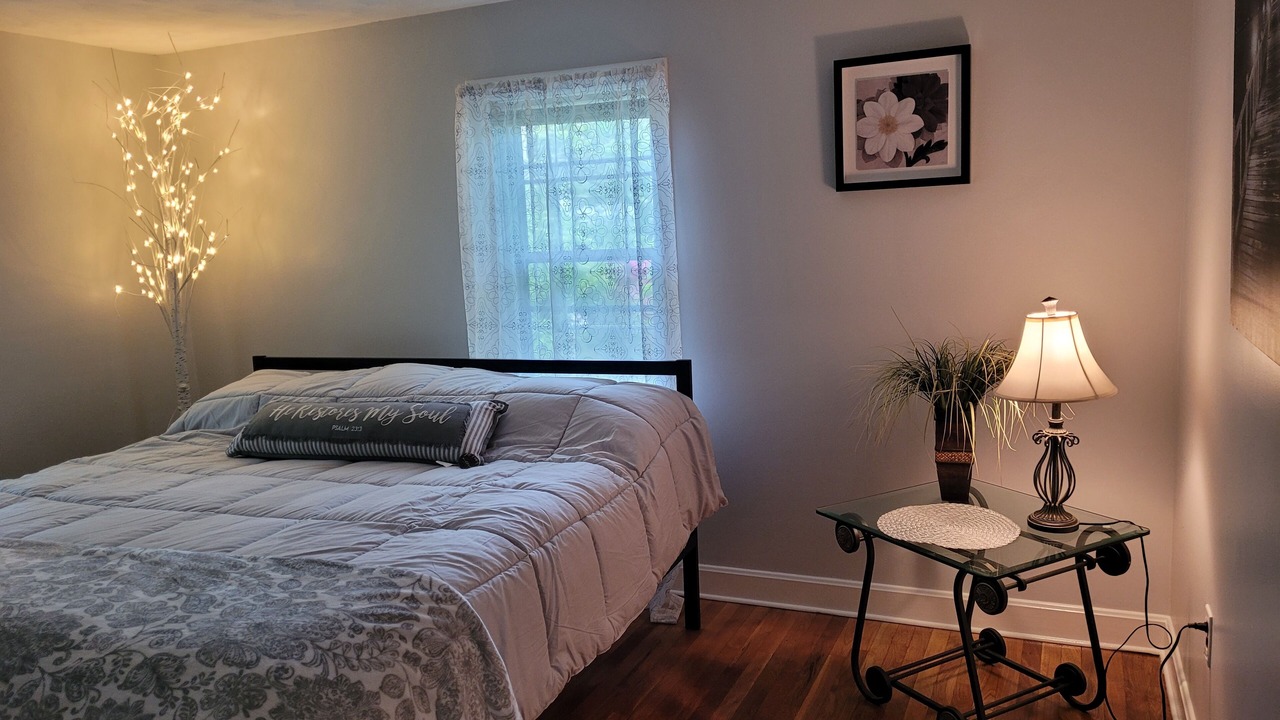 Photo of Bedroom in East Falmouth