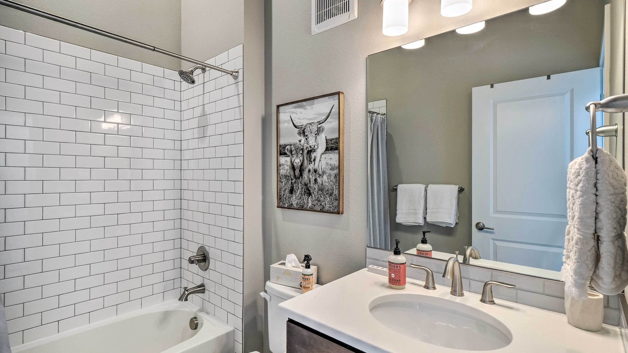 Photo of Bathroom in Rendezvous