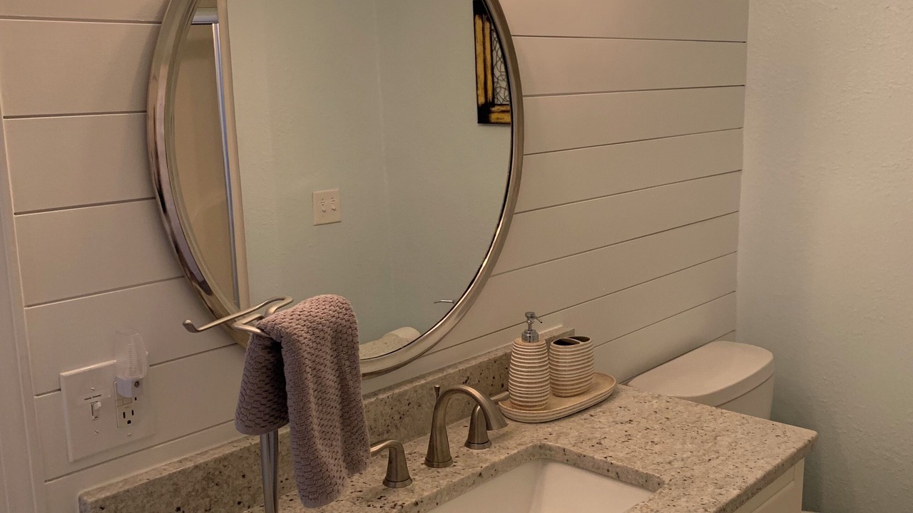 Photo of Bathroom in Sea Trail