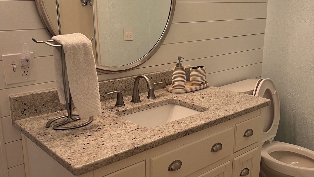 Photo of Bathroom in Sea Trail