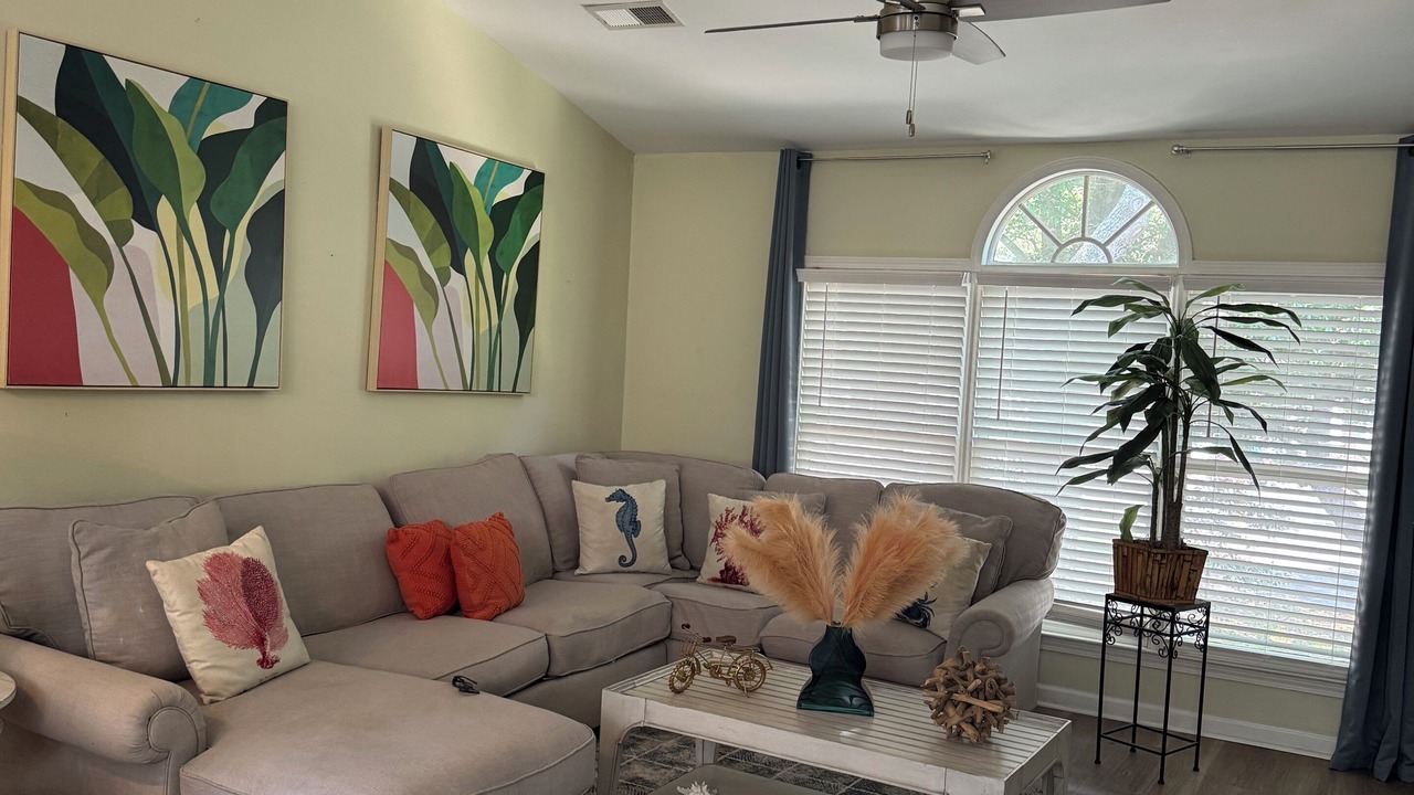 Photo of Livingroom in Sea Trail
