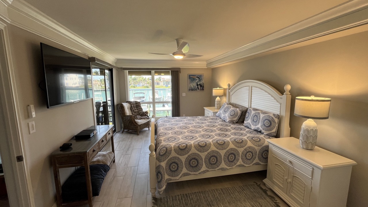 Photo of Bedroom in Tierra Verde