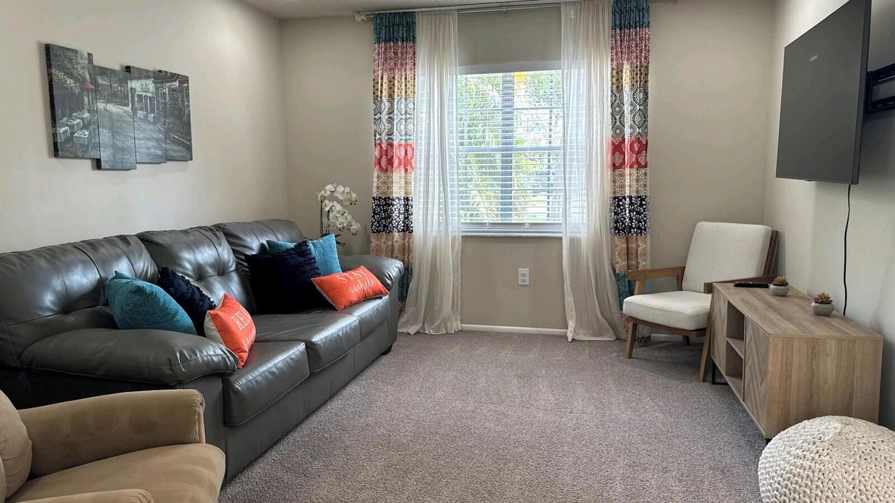 Photo of Bedroom in Pinebrook Estates