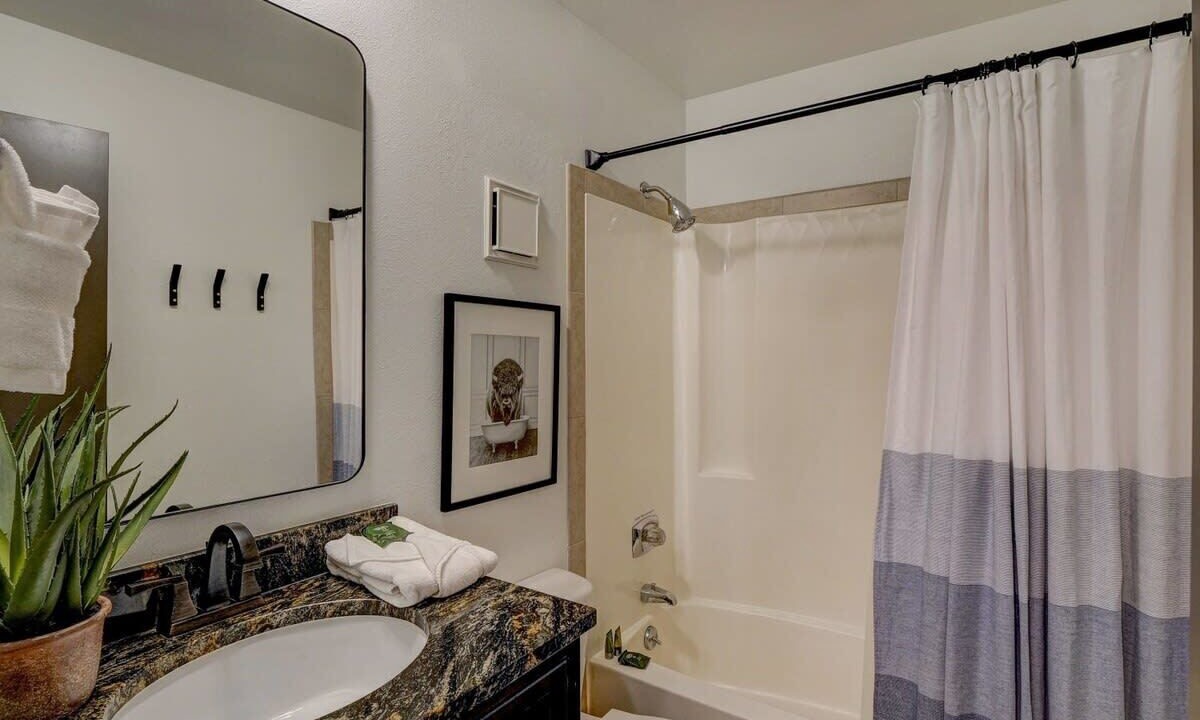 Photo of Bathroom in Wildernest