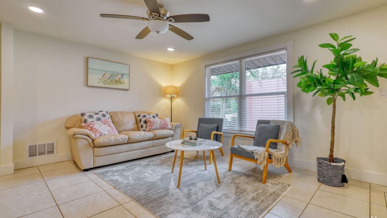Photo of Livingroom in South Sarasota