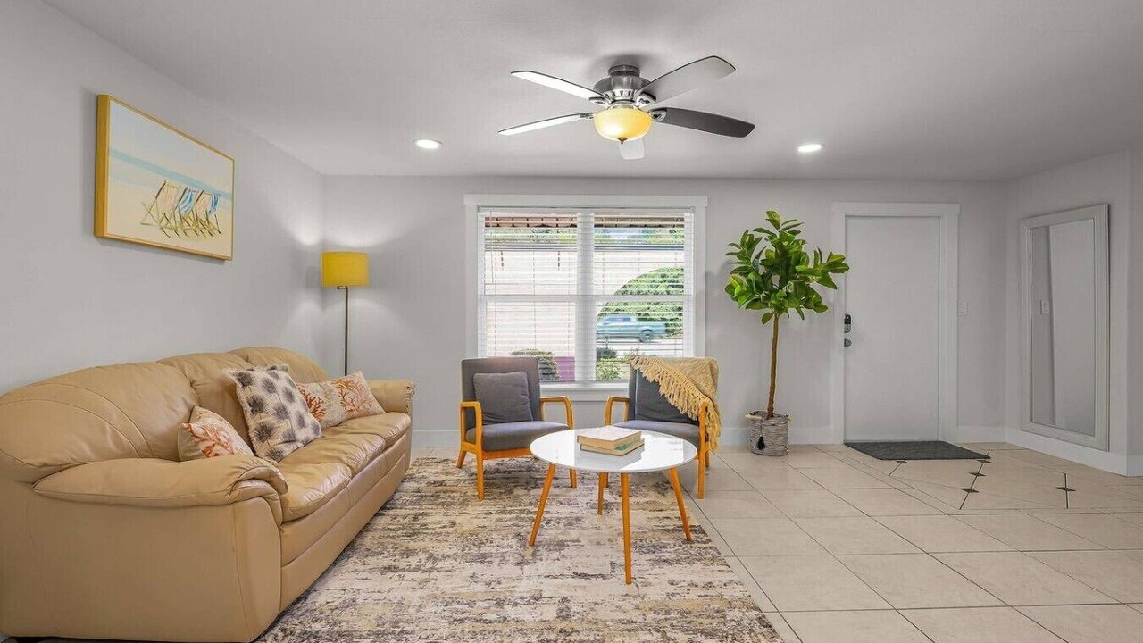 Photo of Livingroom in South Sarasota
