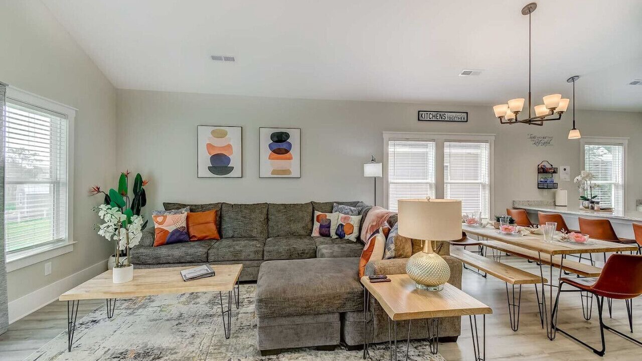 Photo of Livingroom in Little River