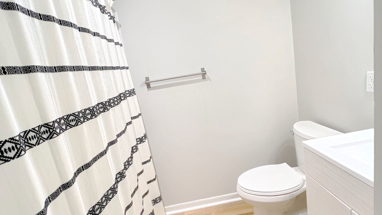Photo of Bathroom in Caswell Beach