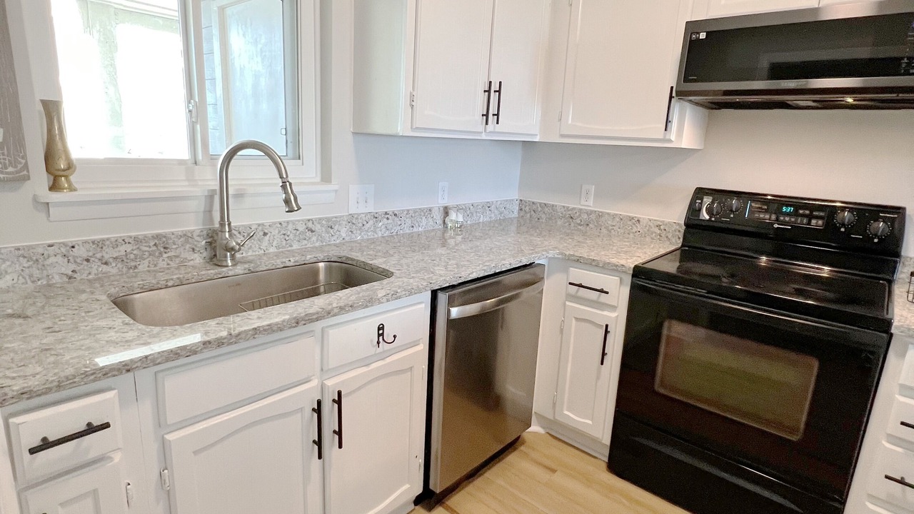 Photo of Kitchen in Caswell Beach