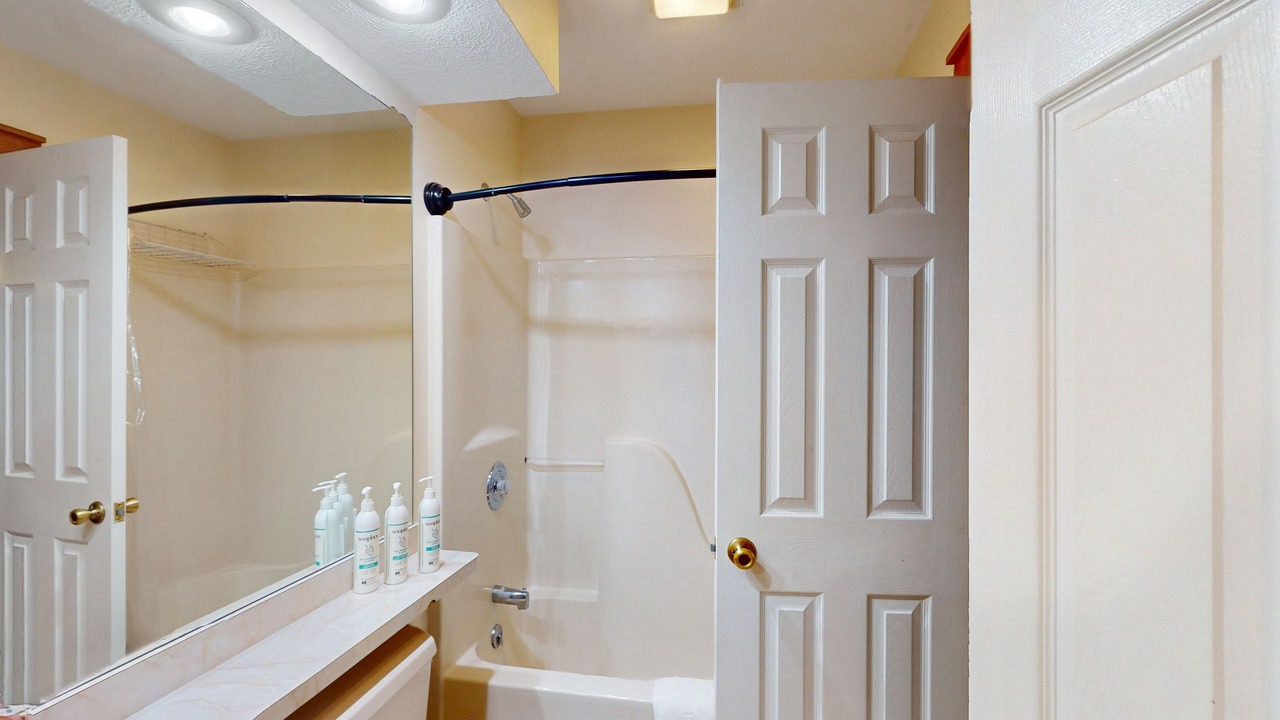 Photo of Bathroom in Tannersville