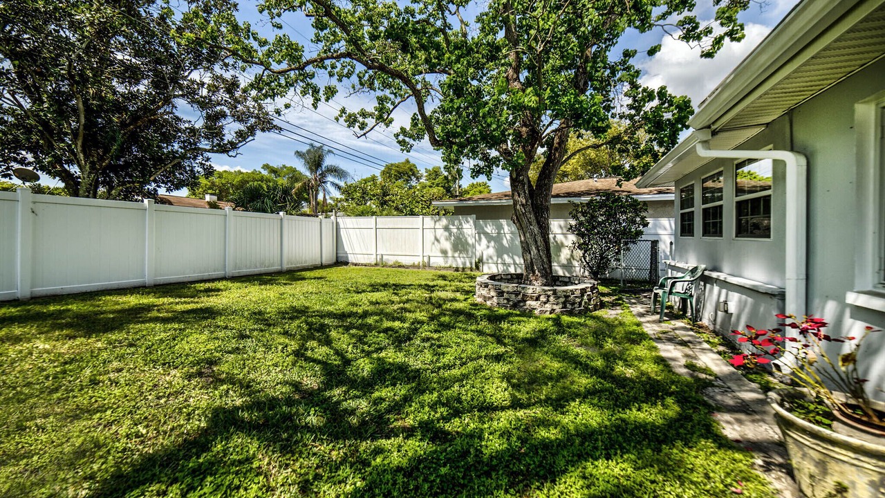 Photo of Outdoor in Largo