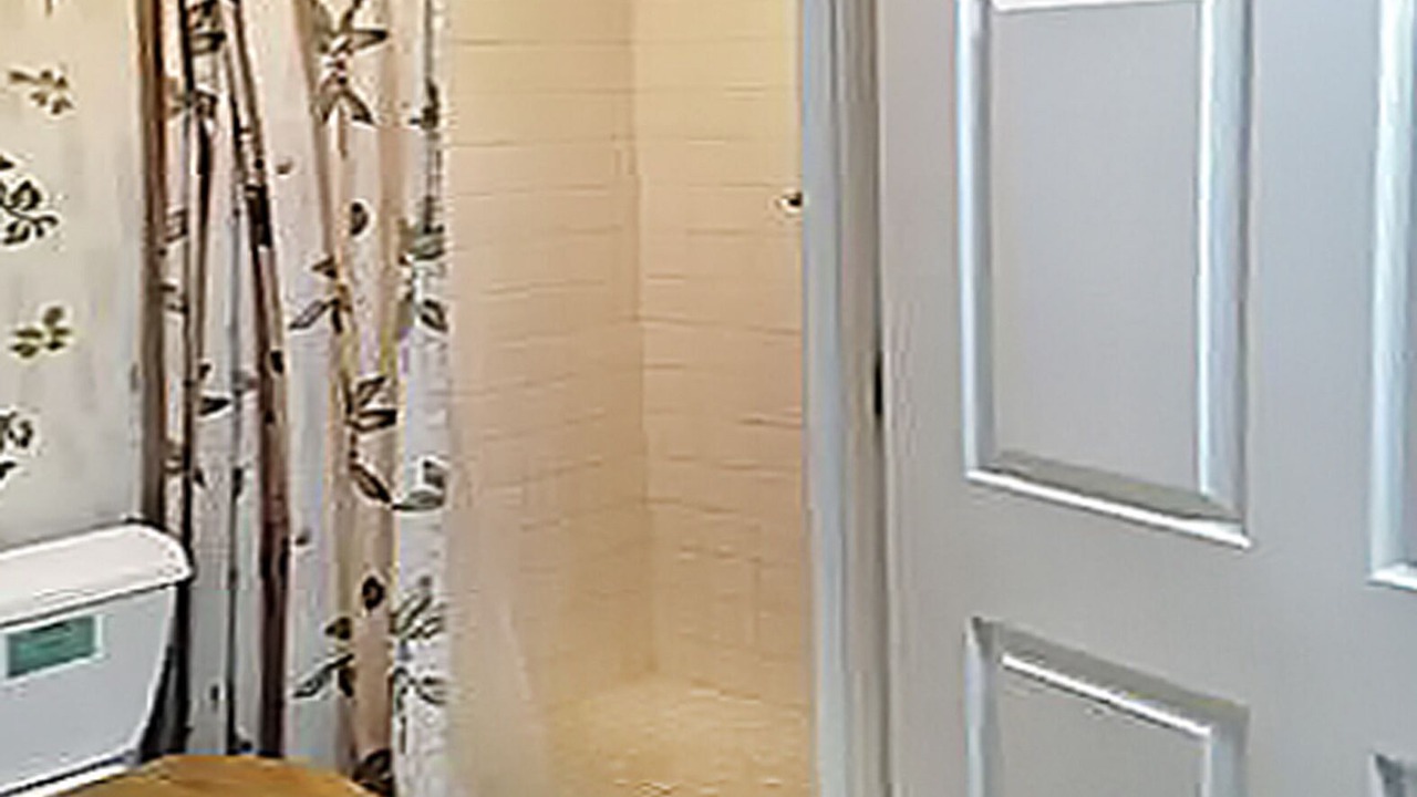 Photo of Bathroom in Largo