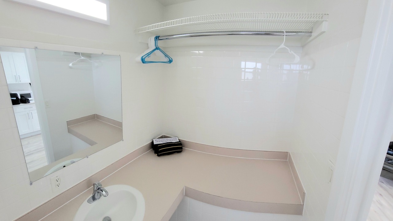 Photo of Bathroom in Treasure Island