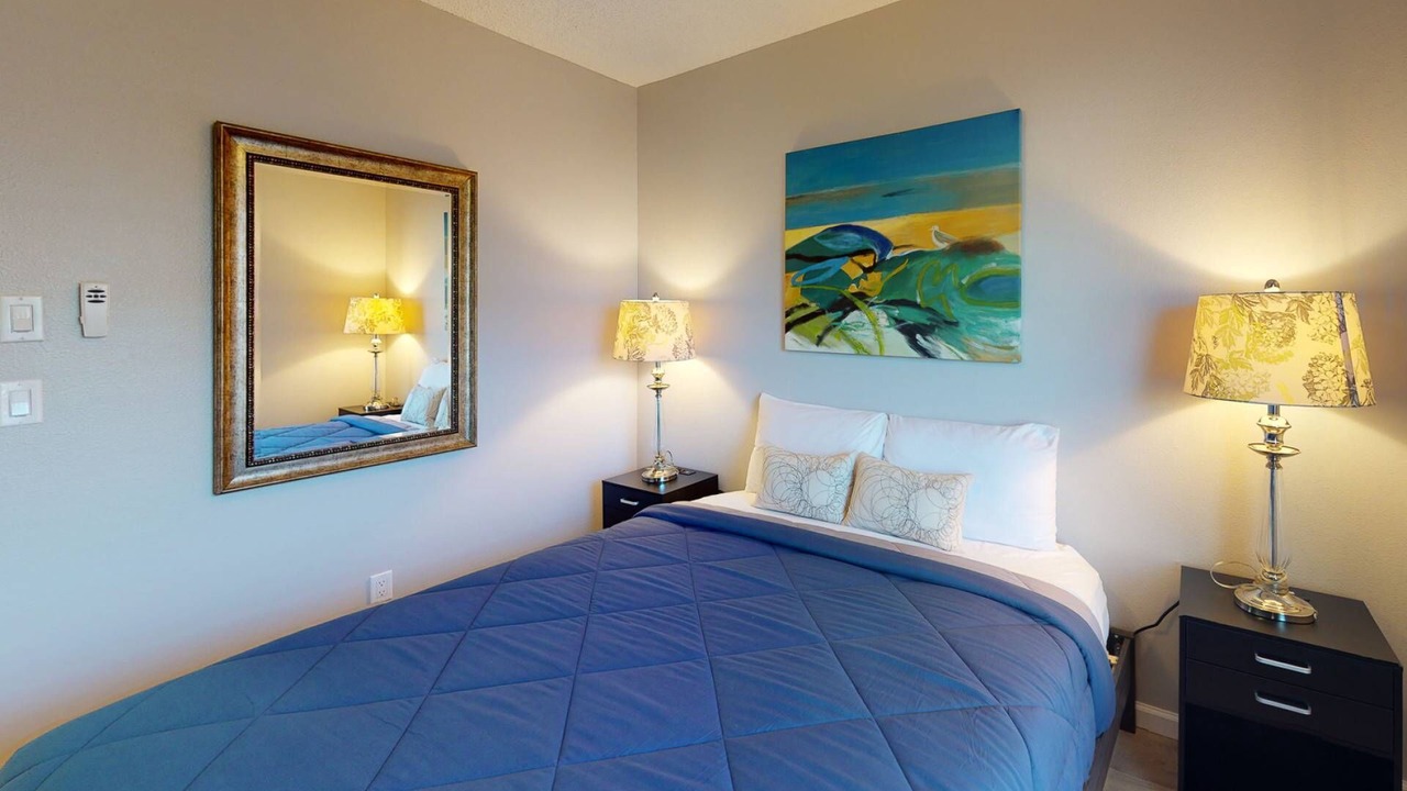 Photo of Bedroom in Capri Isle