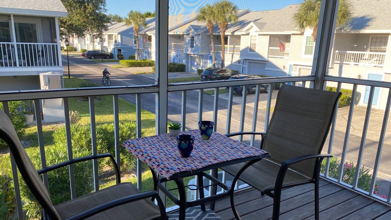 Photo of Patio Balcony in Capri Isle