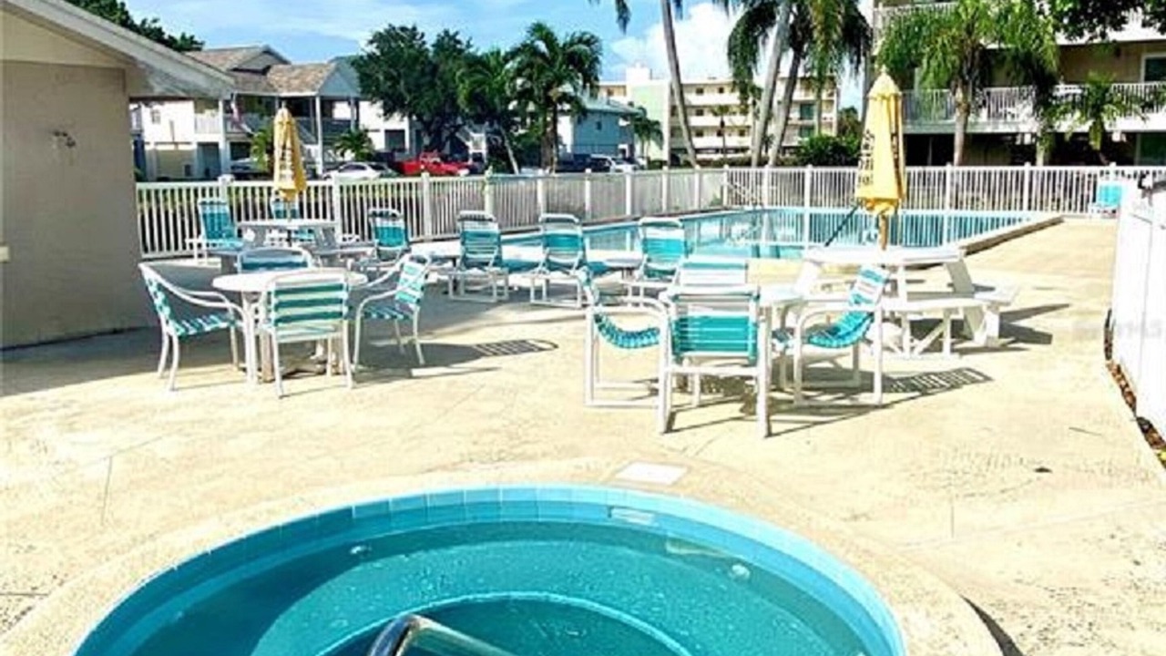 Photo of Others in Capri Isle